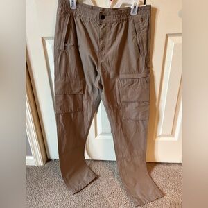 NWT, H&M Men's Cargo Pants in Taupe